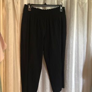 Old Navy Black Cropped Elastic-Waist Pants